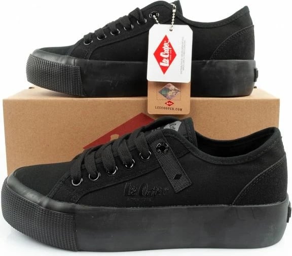 Atlete platforme për femra Lee Cooper, të zeza