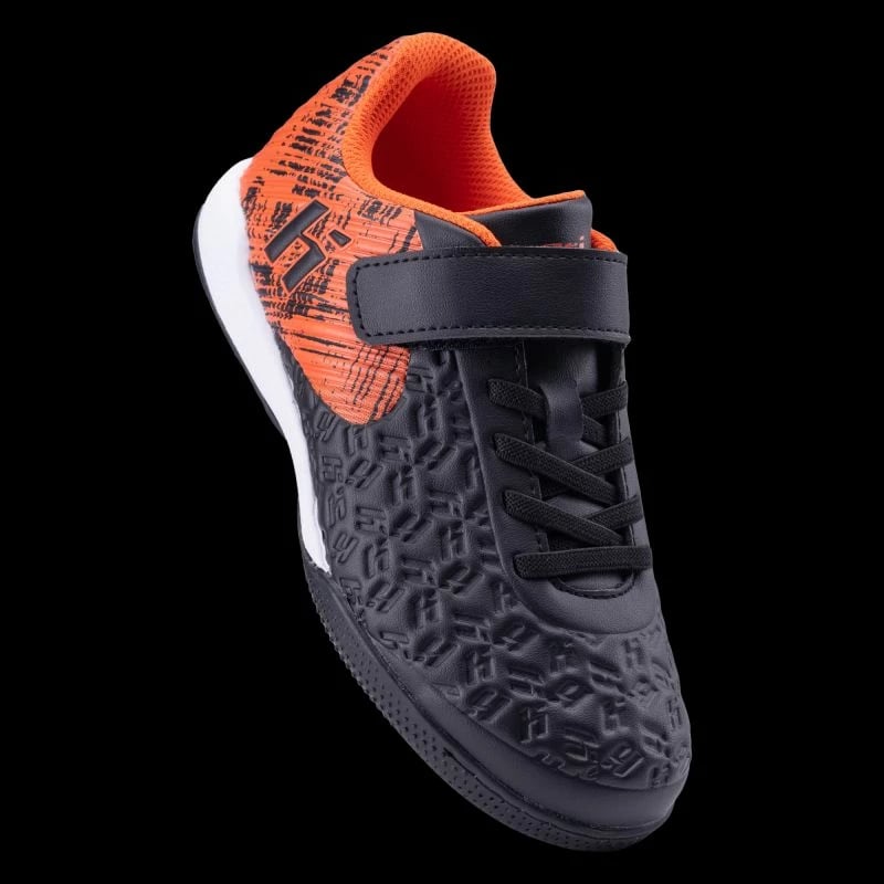 Atlete futbolli për fëmijë Huari