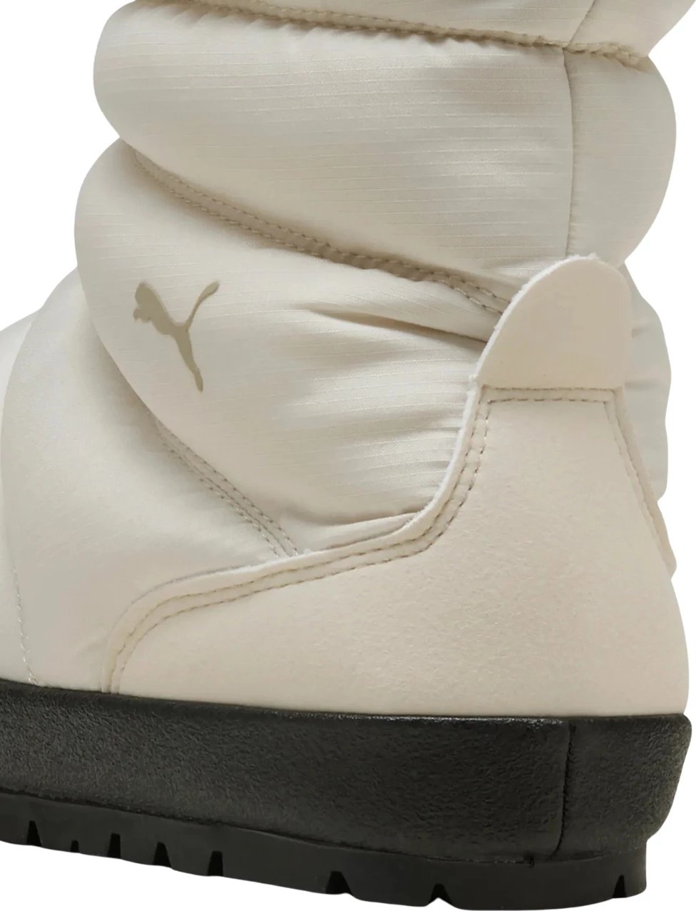 Këpucë për femra Puma, të bardha