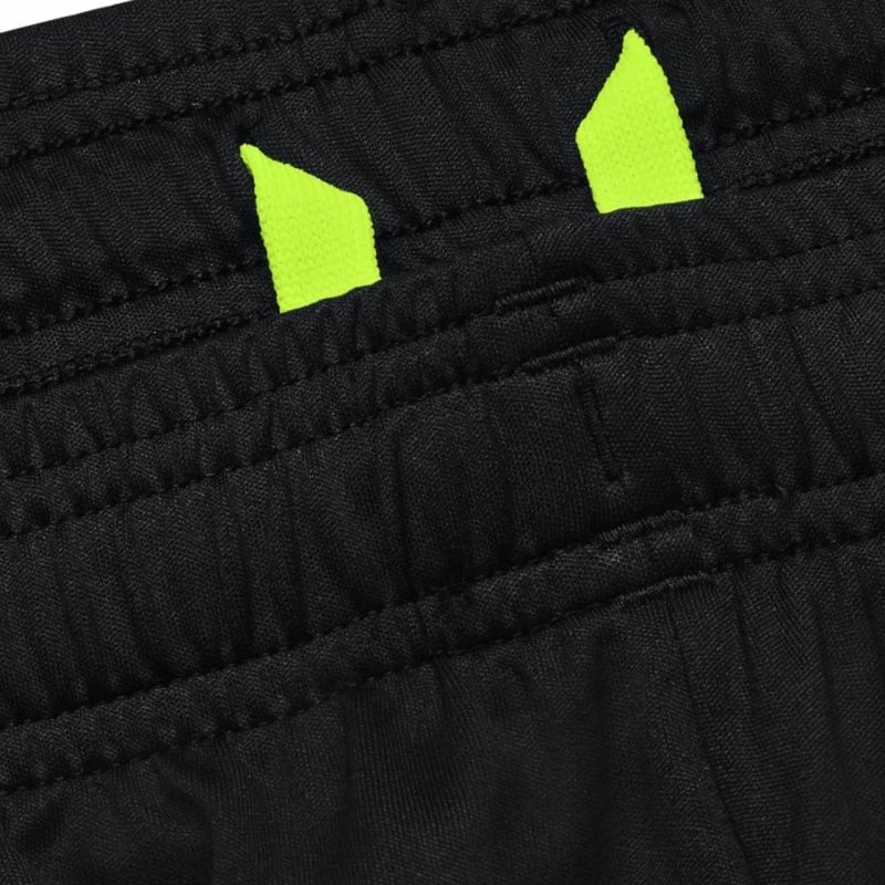 Shorce për meshkuj Under Armour, të zeza