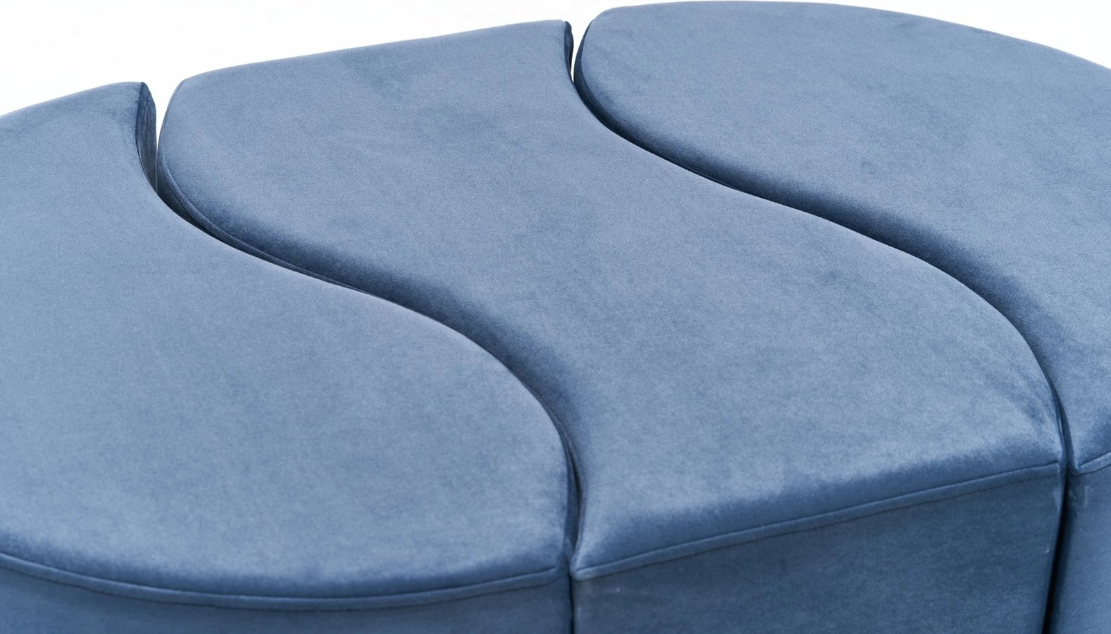 Puf Atelier del Sofa Alya, kadife blu