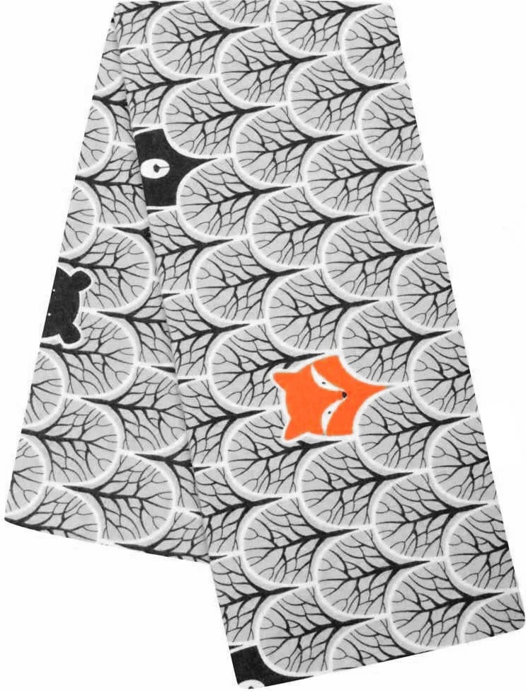 Pelenë flanelë bebe NEW BABY me print kafshë pylli 70x80 cm, e bardhë