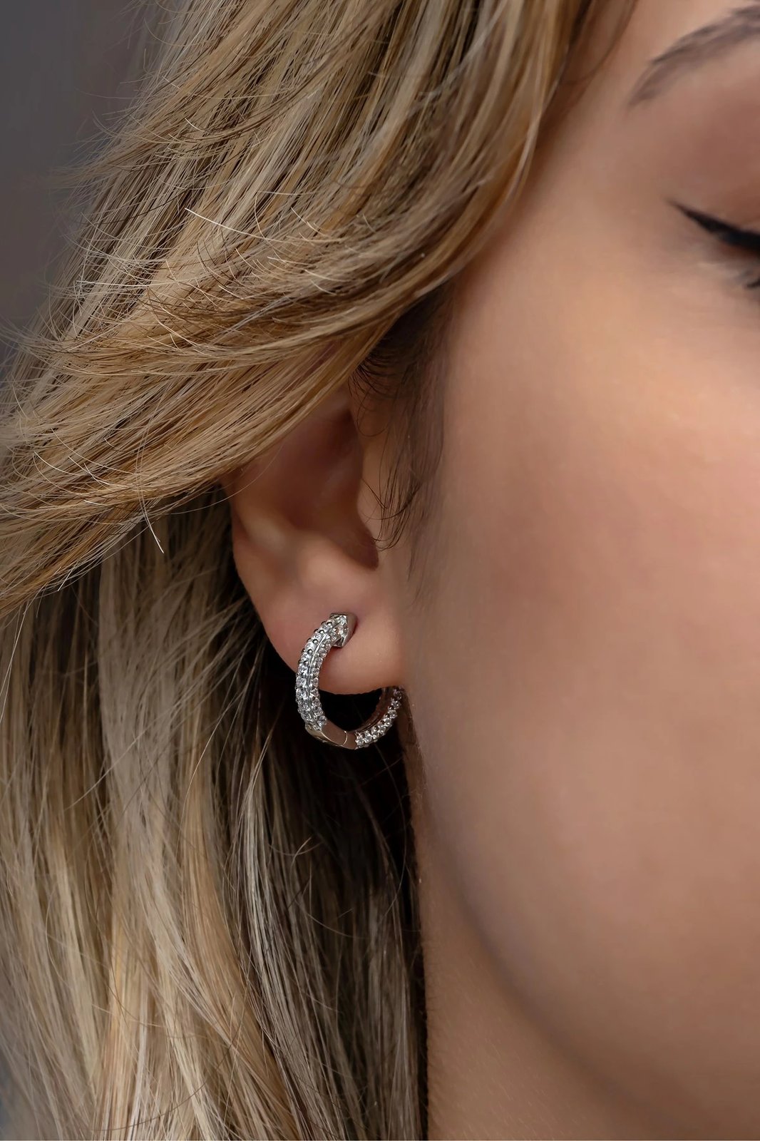 Vath argjendi, Jumeon, NRZ998789