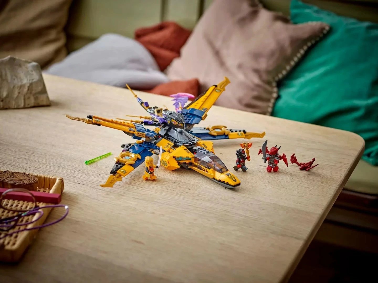 Set LEGO NINJAGO 71833 Ras and Arin's Super Storm Jet, 510 pjesë