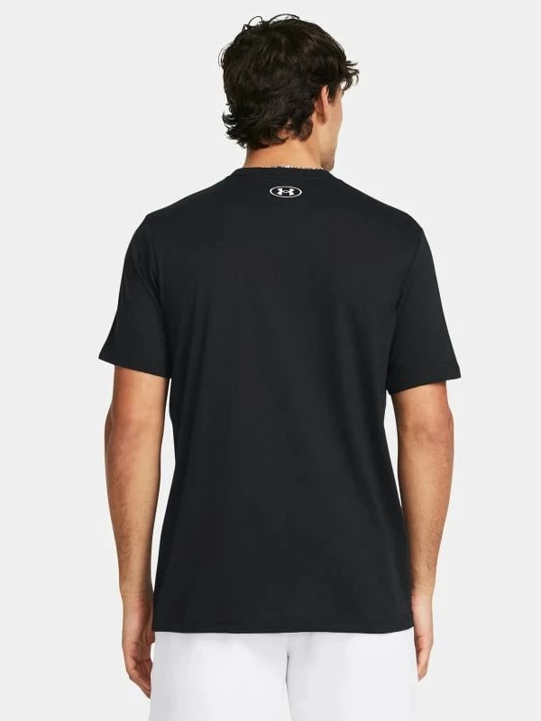 Maicë sportive për meshkuj Under Armour, e zezë