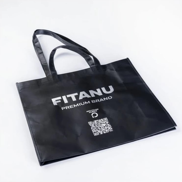 Çantë krahu Fitanu unisex, e zezë