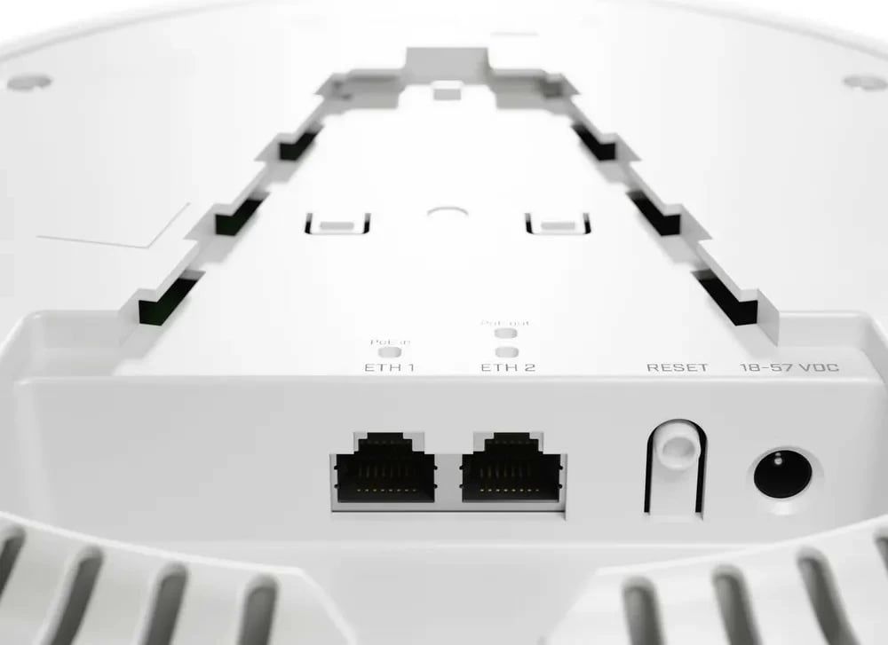 Access point MikroTik cAP ax cAPGi-5HaxD2HaxD, i bardhë