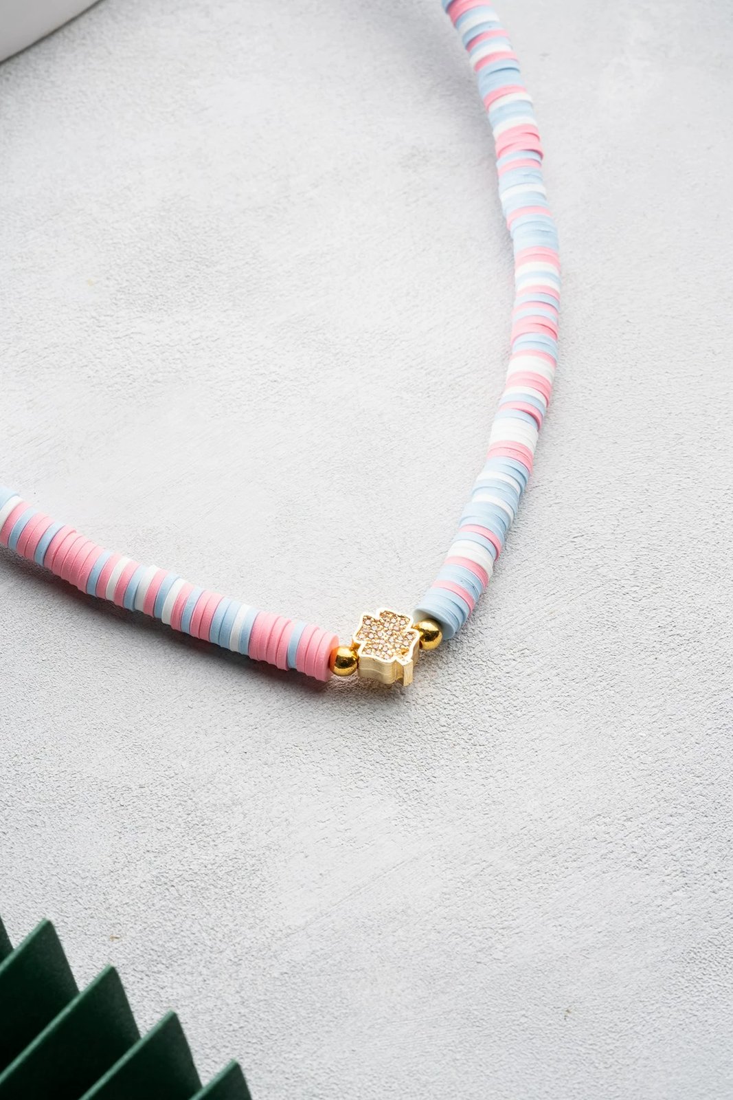 Qafore shumëngjyrëshe Jumeon, KL-0861