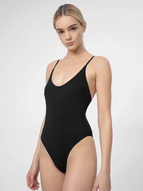 Bikine për femra 4f, të zeza