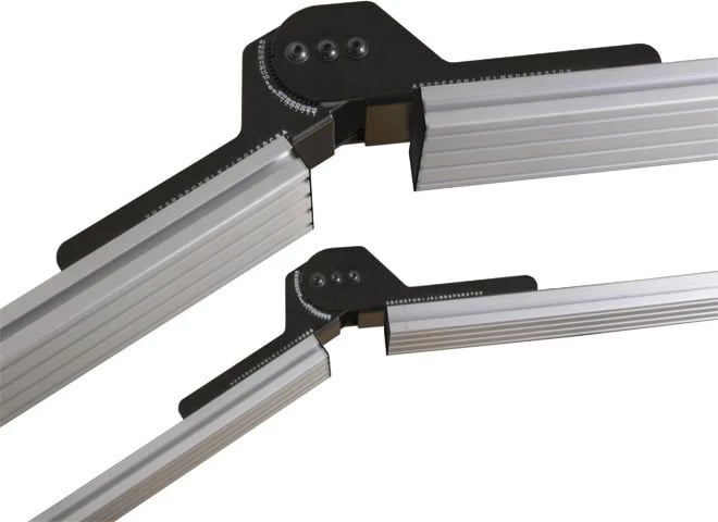 Konektor këndor B-Tech SYSTEM X, BT8390, i zi