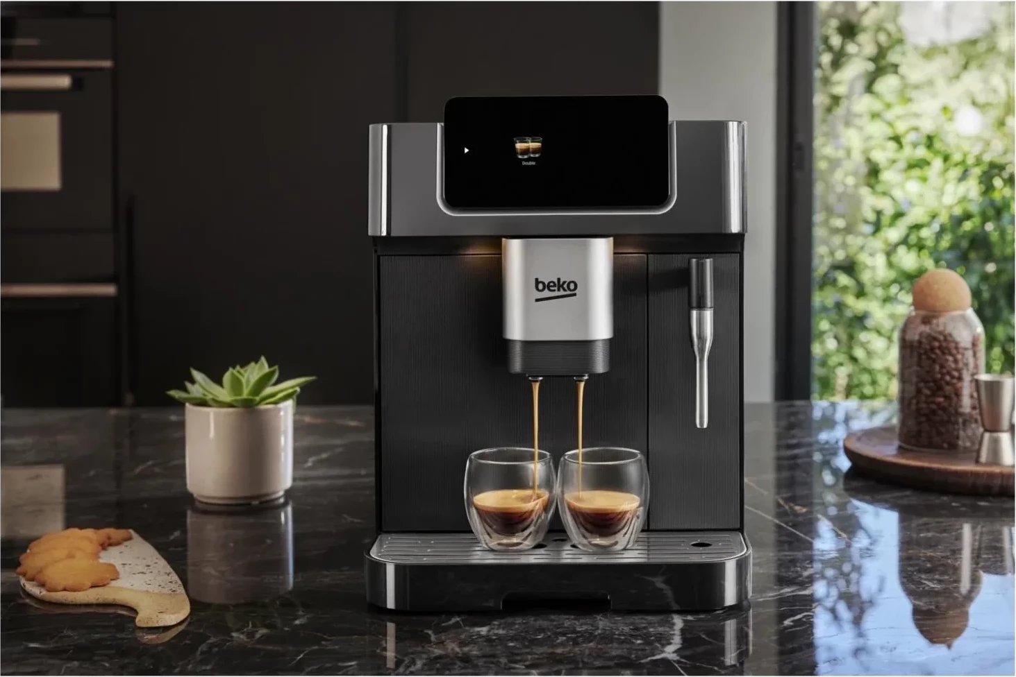 Aparat kafeje Beko CaffeExperto CEG7302B, automatik, zi
