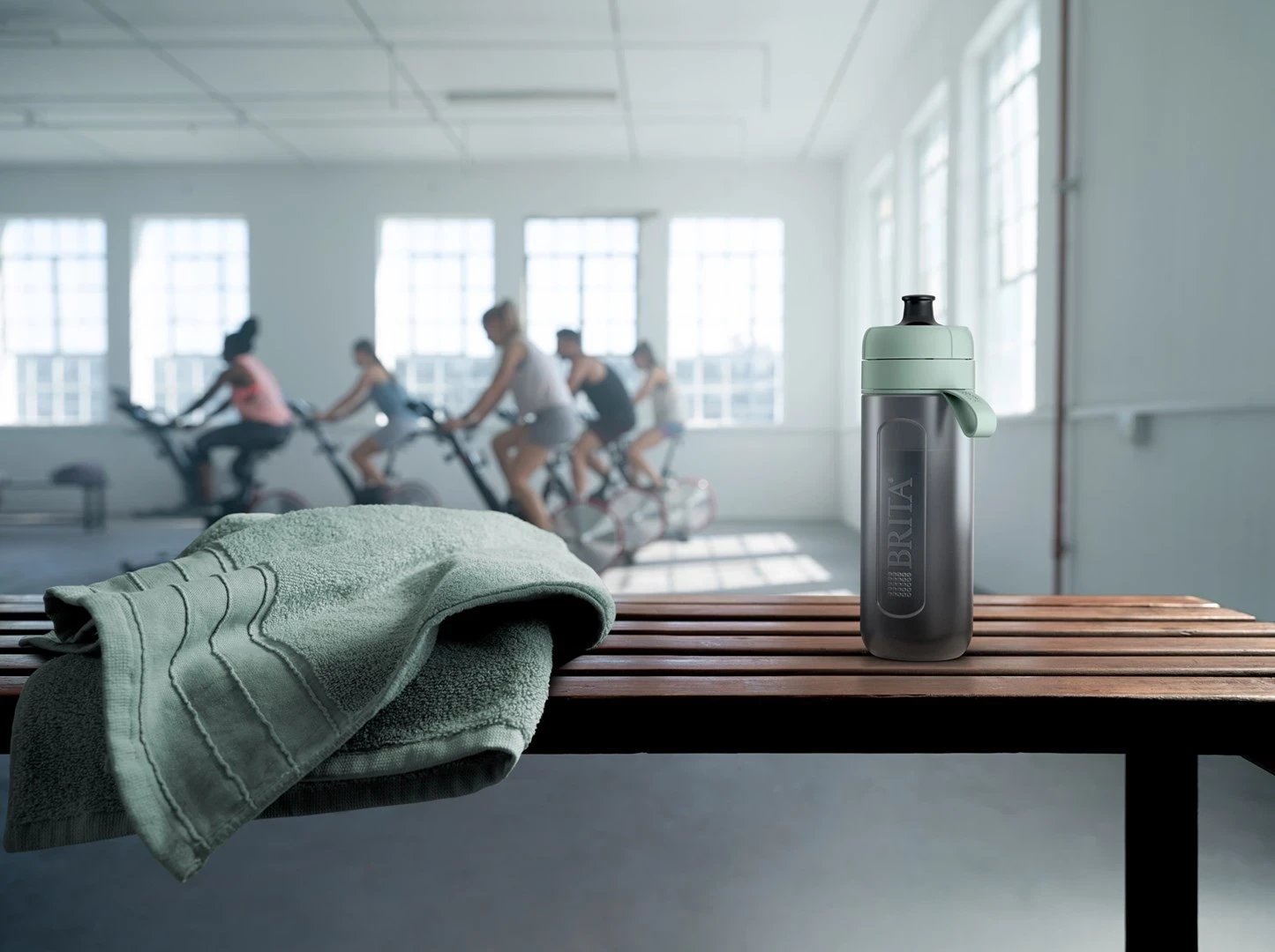 Shishe filtruese BRITA Active e gjelbër, 2 disqe filtruese