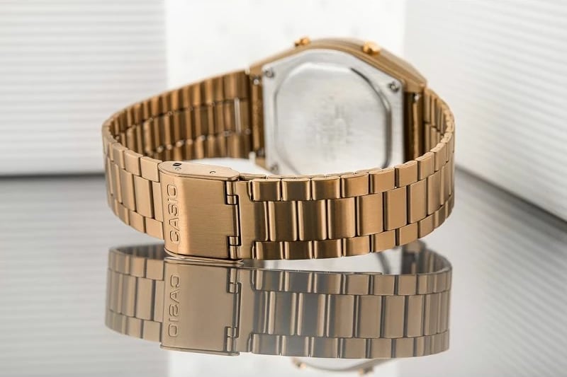 Orë dore digjitale për femra Casio, rozë gold