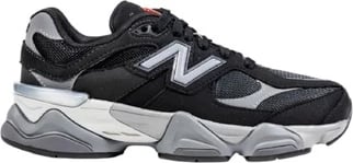 Atlete New Balance donna të zeza