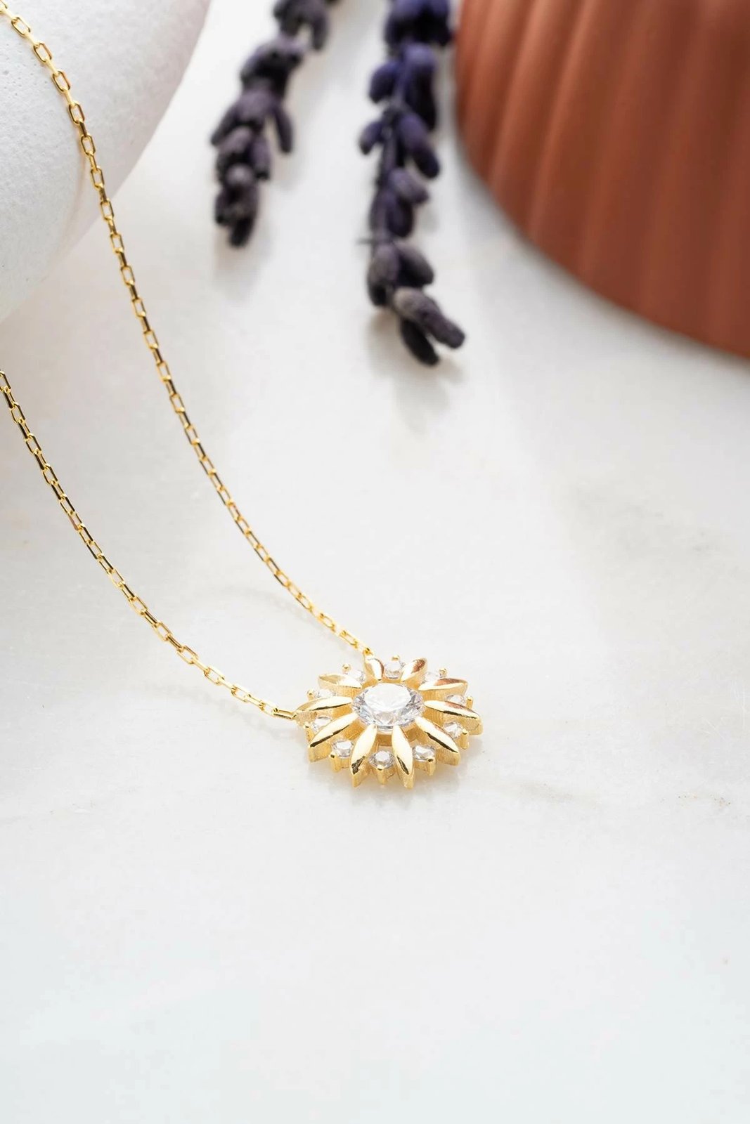 Varëse argjendi, ngjyrë ari, Jumeon, NRZ999645