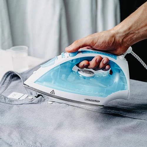 Hekur me avull, Adler, MS 5023, 2200 W, shollë çeliku inox, blu e bardhë