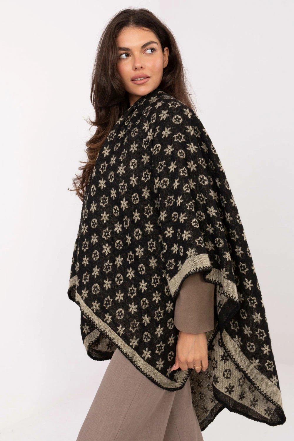 Poncho Factory Price 218600 femra, beige