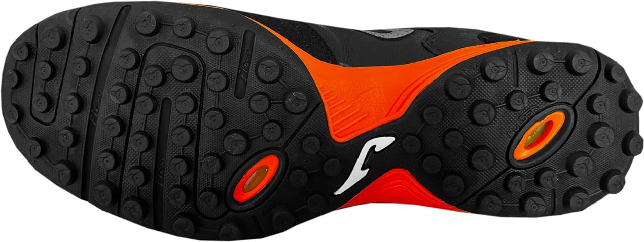 Atlete futbolli për meshkuj Joma, të zeza