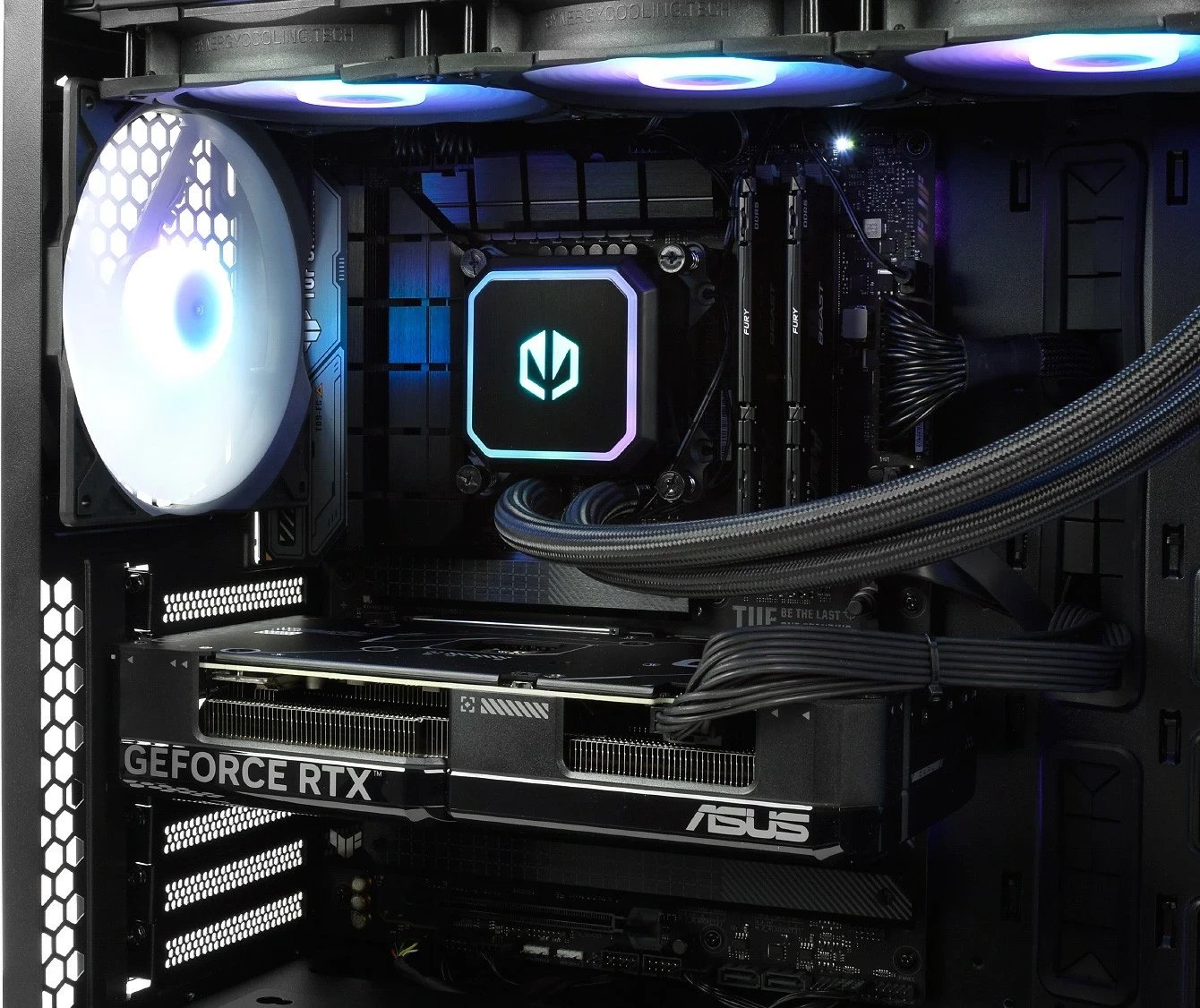 Komputronik Ultimate X714 i7 RTX 4070 Super 64GB 4TB+8TB W11 Pro e zezë