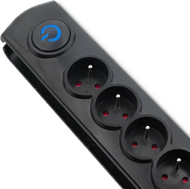 Prizë mbrojtëse Qoltec 50172, 6 dalje, 5m, e zezë