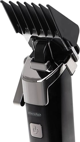 Makinë qethëse, Mesko, MS 2842, ekran LED, karikim USB‑C, IPX6, përdorim deri 200 min, 4 krehra