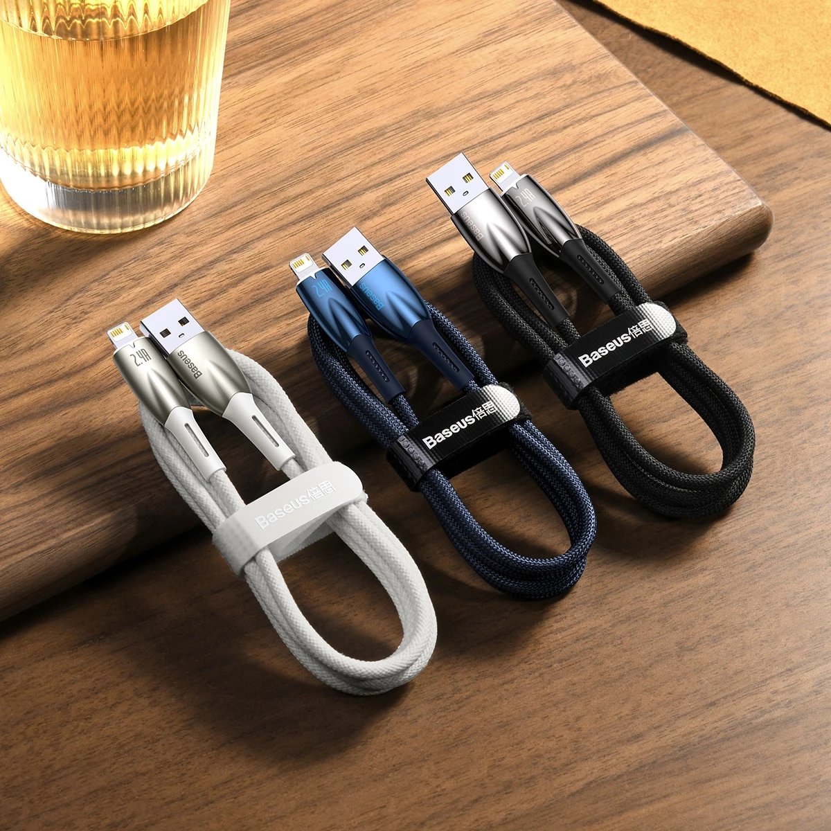 Kabllo Baseus Glimmer Series USB-A në Lightning, 2m, 2.4A, e zezë
