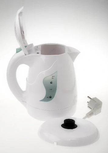 Vluese uji Adler AD 08, 1 L, 850 W, e bardhë 