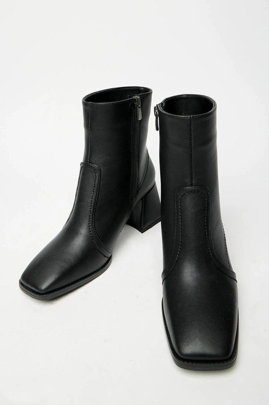 Çizme për gra, ngjyrë e zezë, Jumeon, MK1345025KR20-006