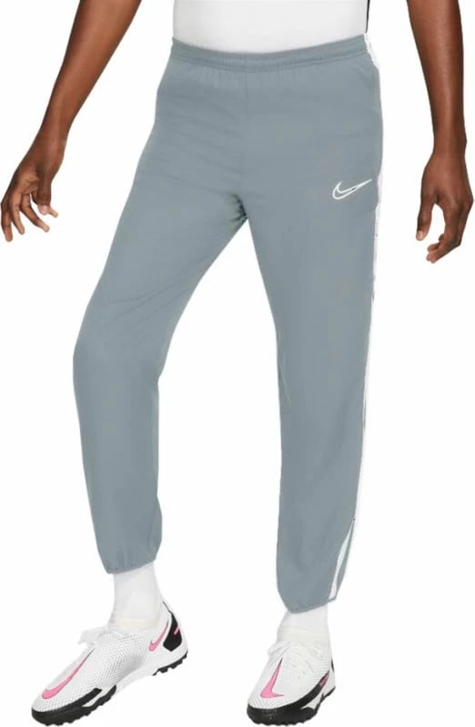 Pantallona sportive Nike për meshkuj, gri