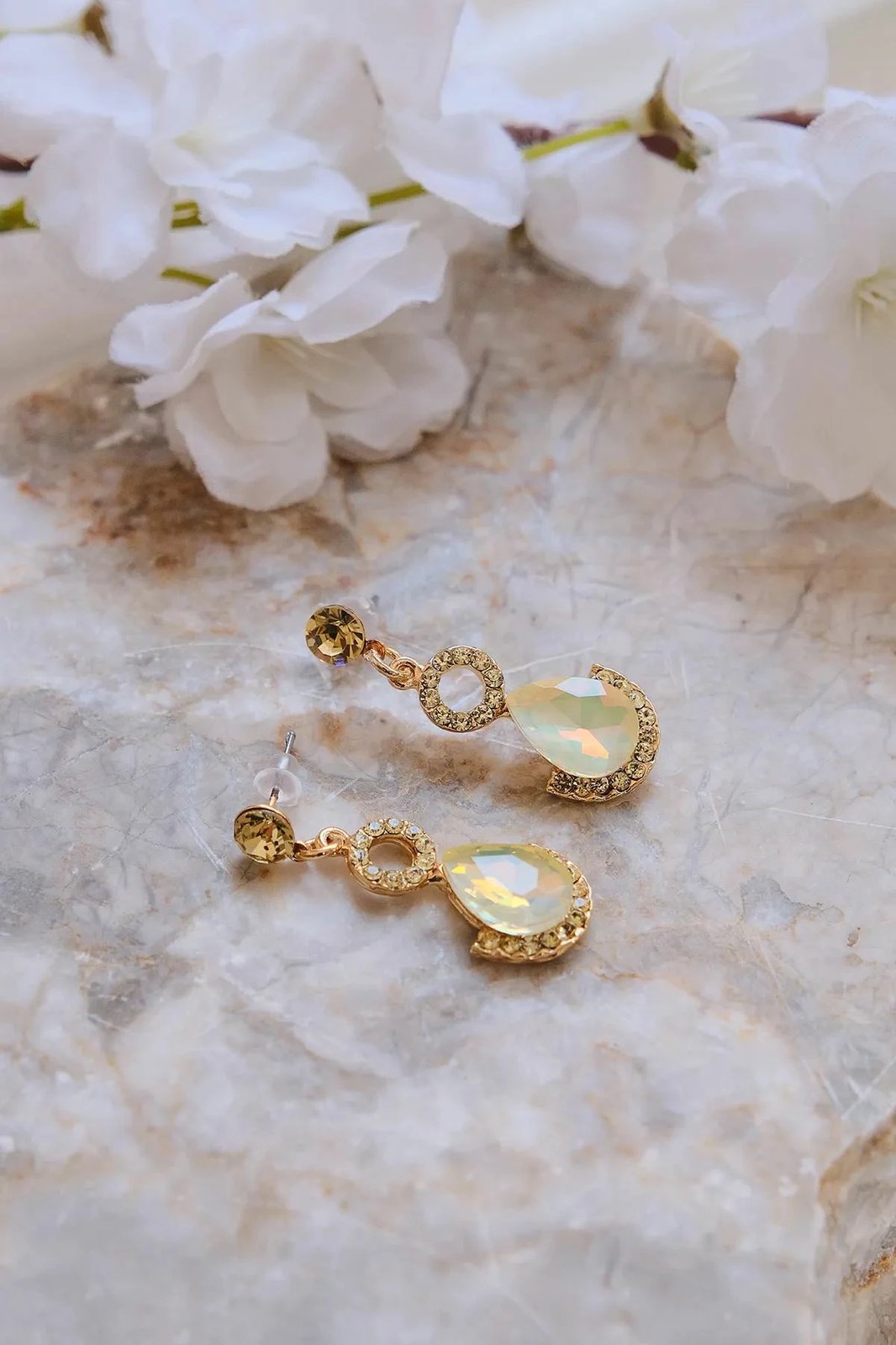 Vath prej mesi, ngjyrë ari, Jumeon, Gld-Yslslntdml