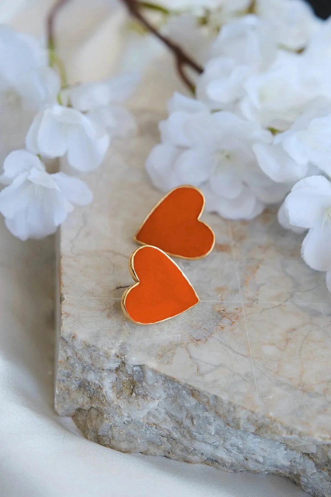 Vath zemër, ngjyrë ari, Jumeon, Trnc-Klpkup