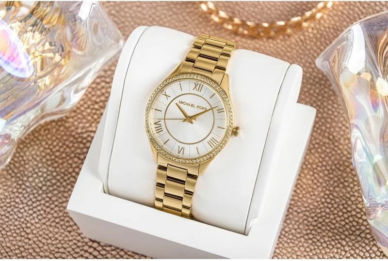 Orë dore set për femra Michael Kors, ari