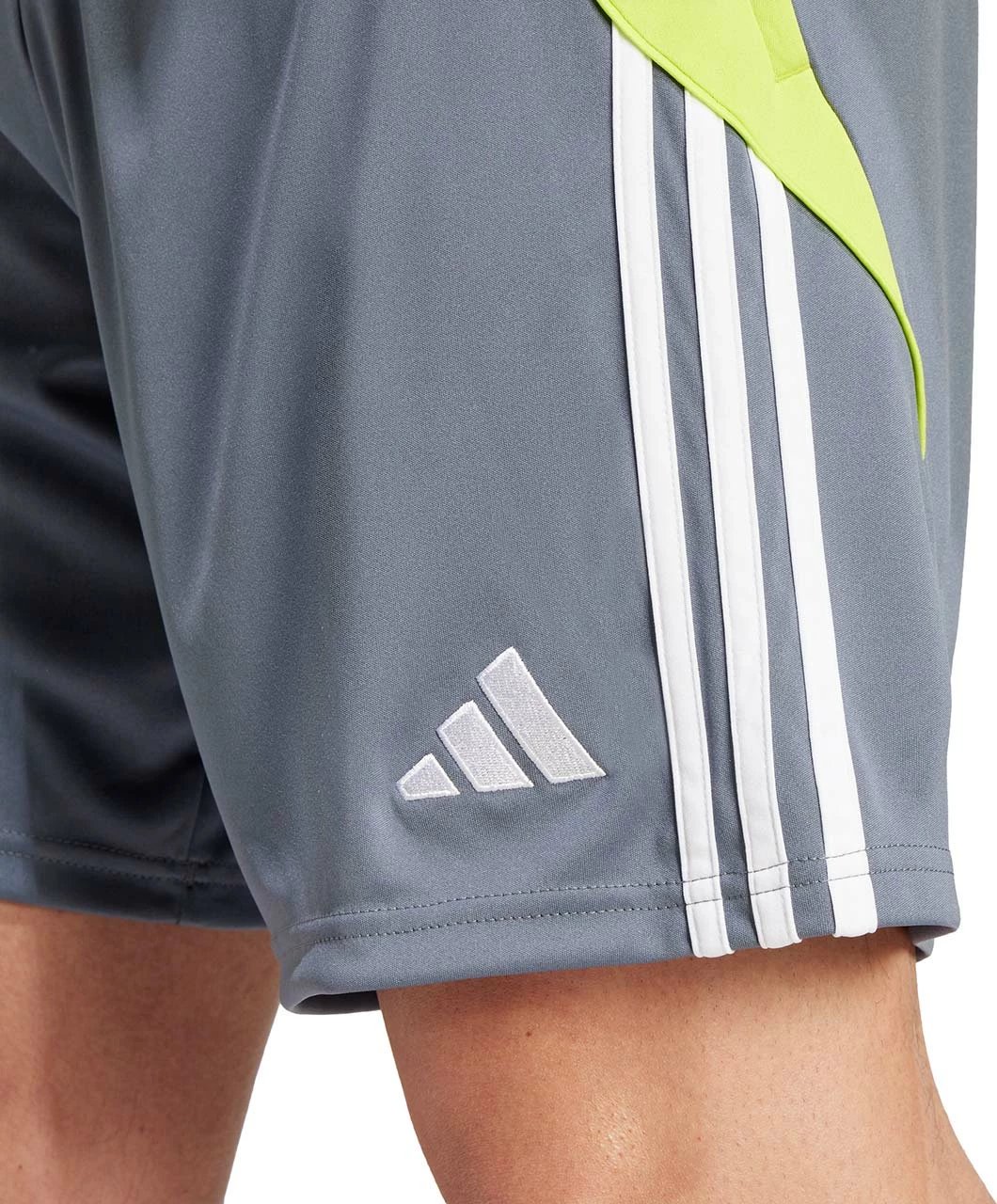 Shorce për meshkuj adidas, gri
