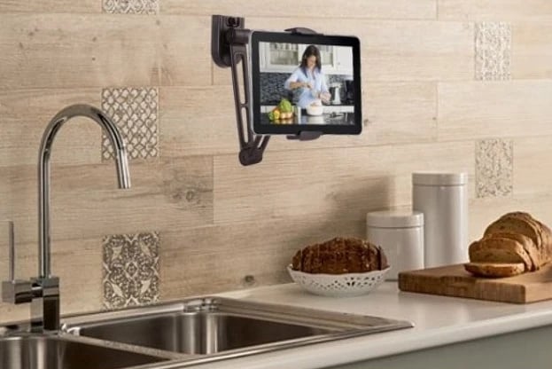 Mbajtëse për tablet Techly, 12.9",e zezë