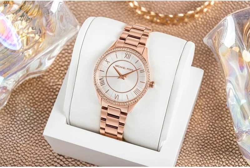 Orë dore për femra Michael Kors, ari rozë