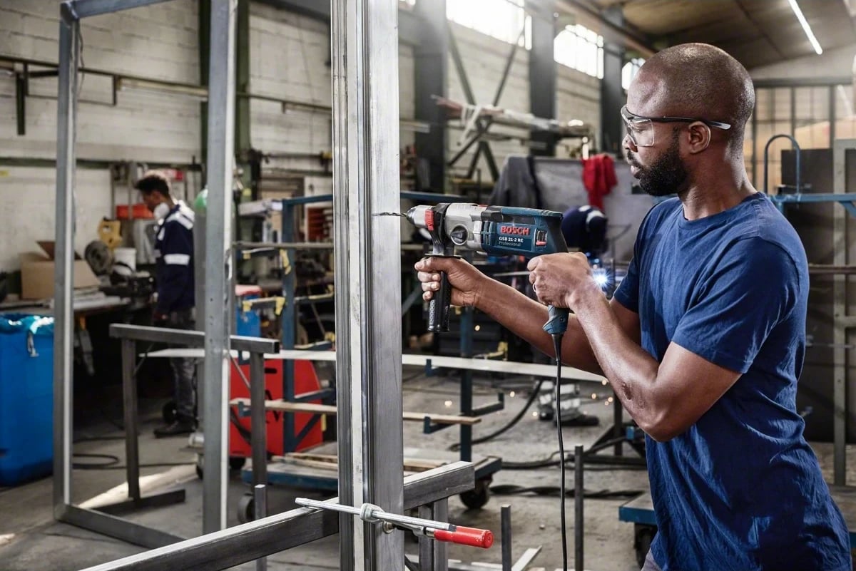 Set burgish Bosch Pro Box 25 copë HSS PointTeQ, me kuti, për metal