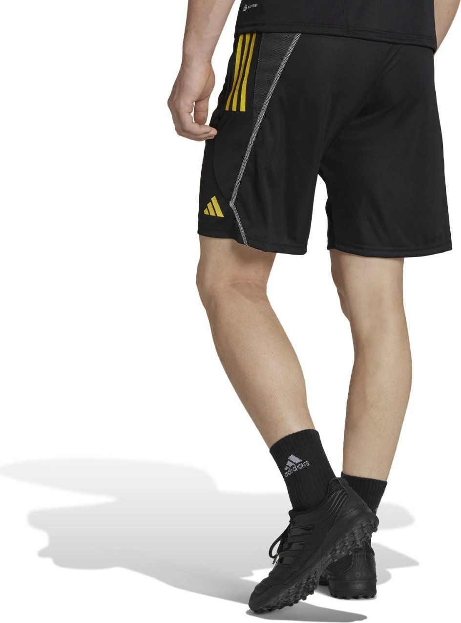 Shorce për meshkuj adidas, të zeza