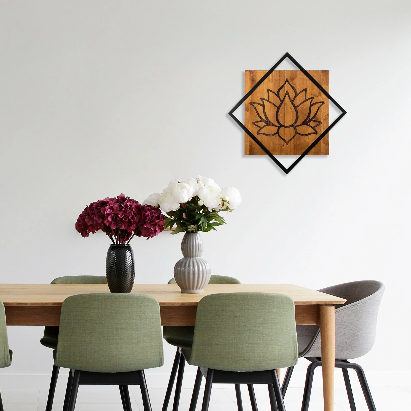 Aksesor dekorativ për mur, dru dhe metal, dizajn lule lotusi, Wallity, ngjyrë arre dhe e zezë, 54x54cm