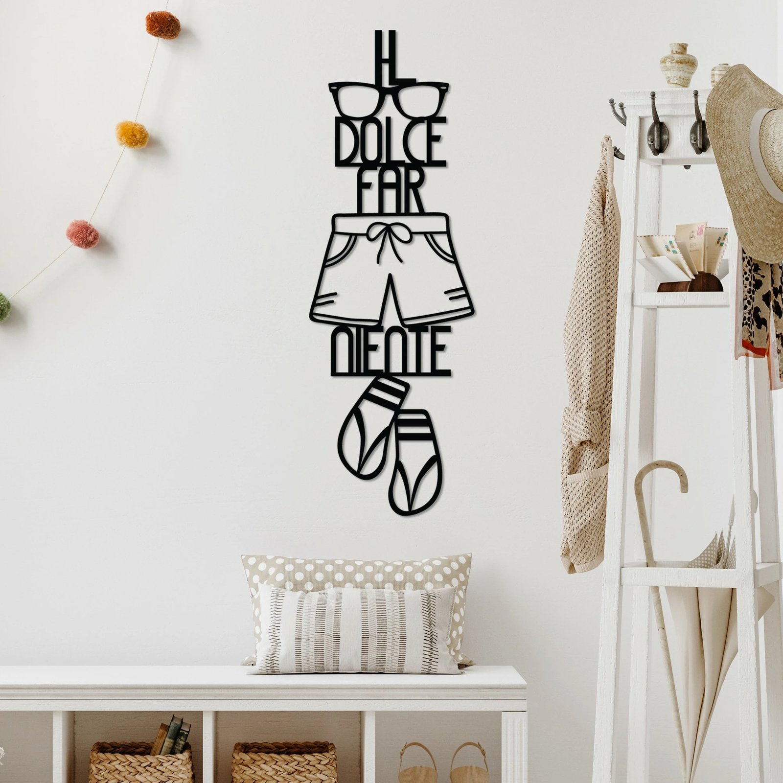 Aksesor dekorativ metalik për mur, Wallity Dolce Far Niente 3, ngjyrë e zezë, 30x85cm