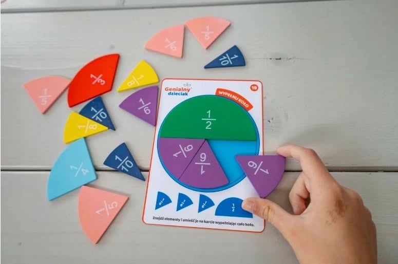 Set edukativ ASKATO Ideaful Gnome, 10 kartela pune, 38 pjesë druri, shumëngjyrëshe