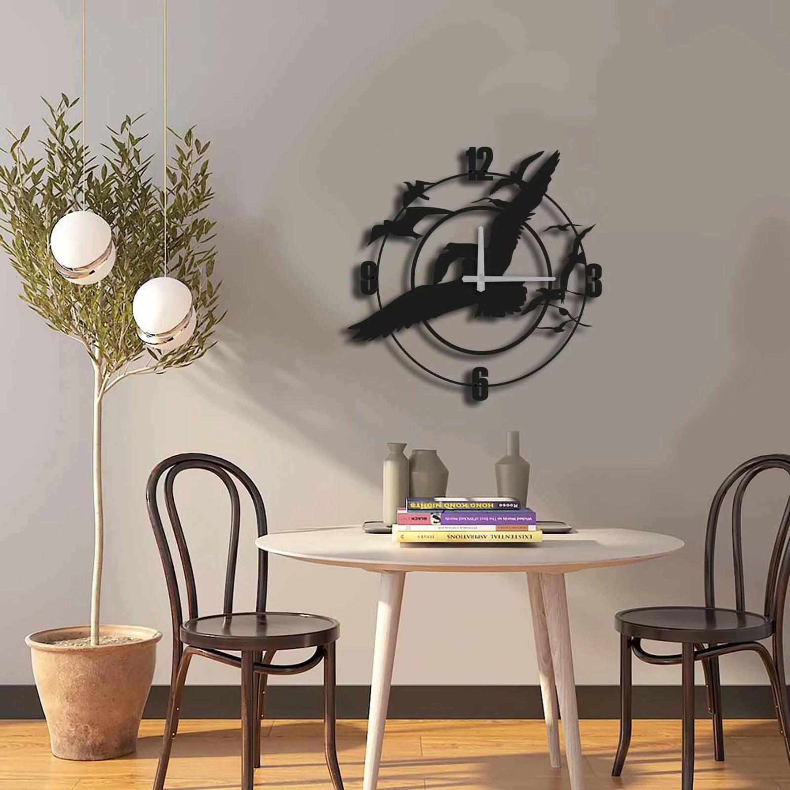 Orë muri dekorative prej metali, Wallity, MTS - 008, e zezë, 49x49cm