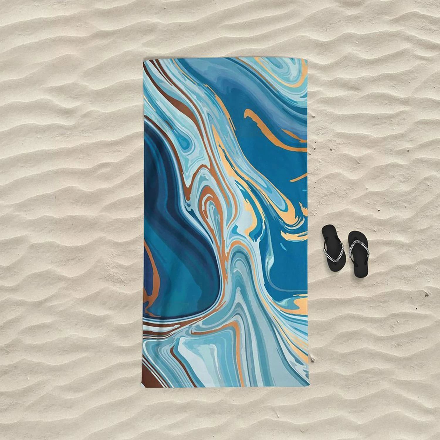 Peshqir plazhi Mijölnir, Blue Marple