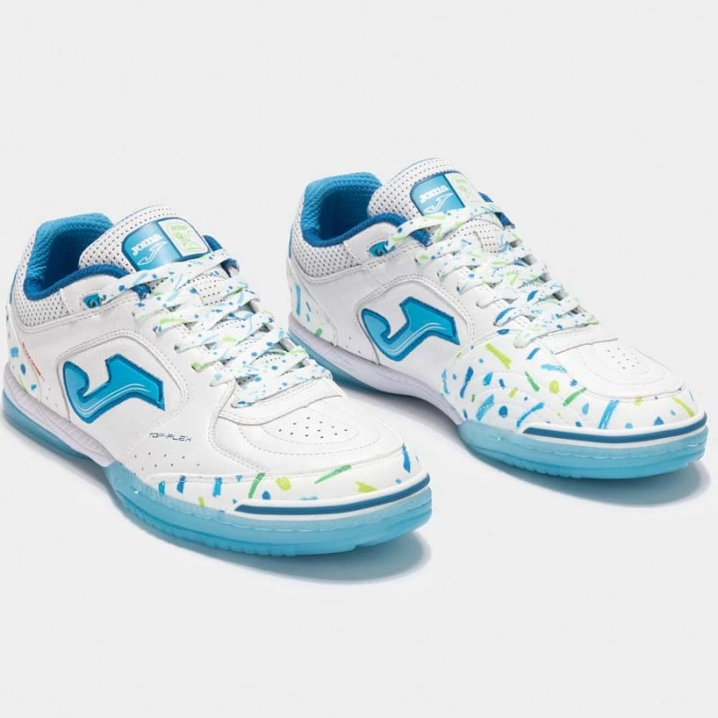 Atlete për meshkuj dhe femra Joma, për futboll