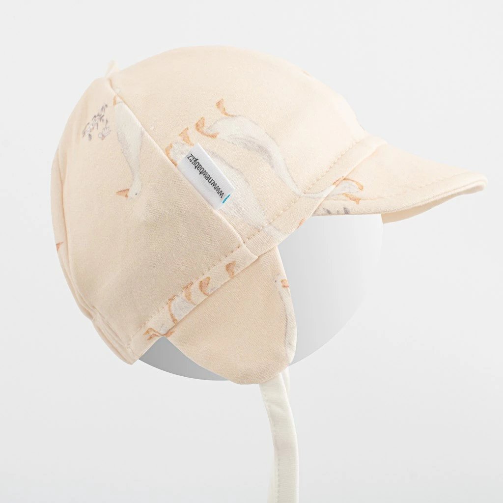 Kapelë bebe me vizor, NEW BABY, Goose, pambuk 100%, madhësi 80/86, bezhë