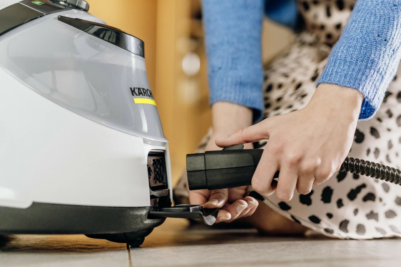 Pastrues me avull Karcher SC 5 EasyFix Iron, 1.5L, 2250W, zi/bardhë, me hekur avulli