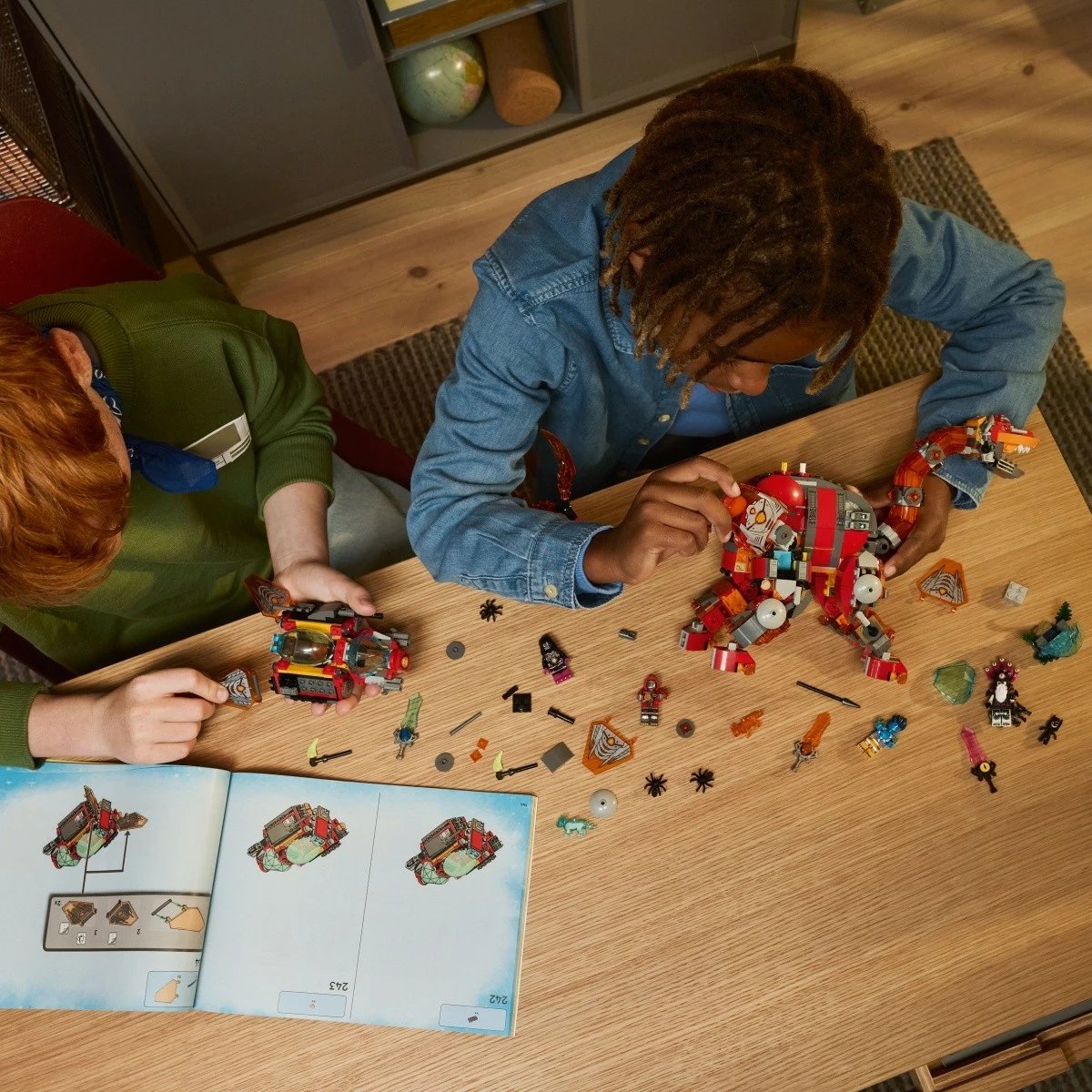 Set konstruktues, LEGO, DREAMZzz 71514 Dinozaur Kozmik, 2-në-1 1007 pjesë 9+ vjeç