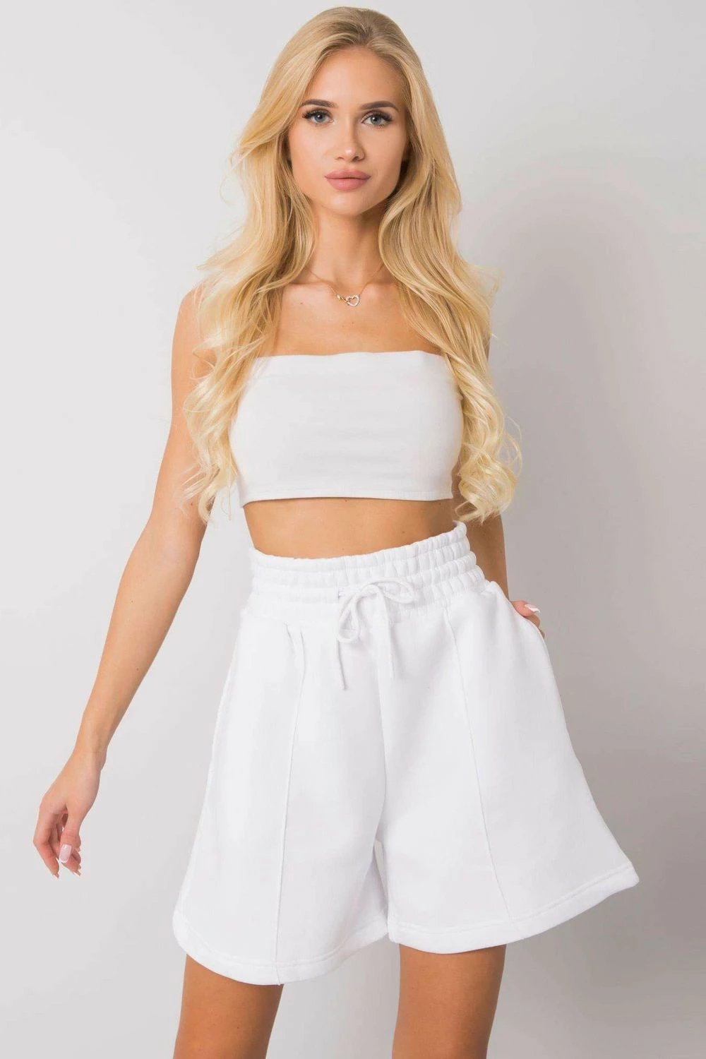 Shorce femra BFG 166227, të bardha