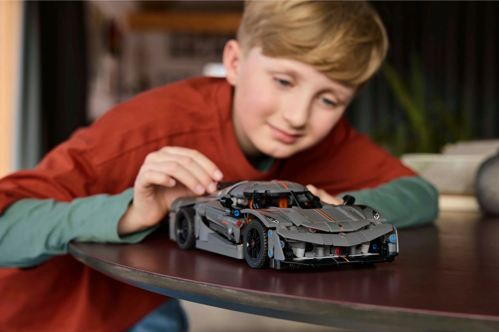 Set ndërtimi LEGO Koenigsegg Jesko Absolut, 801 copë, Gri Set ndërtimi LEGO Koenigsegg Jesko Absolut, 801 copë, Gri