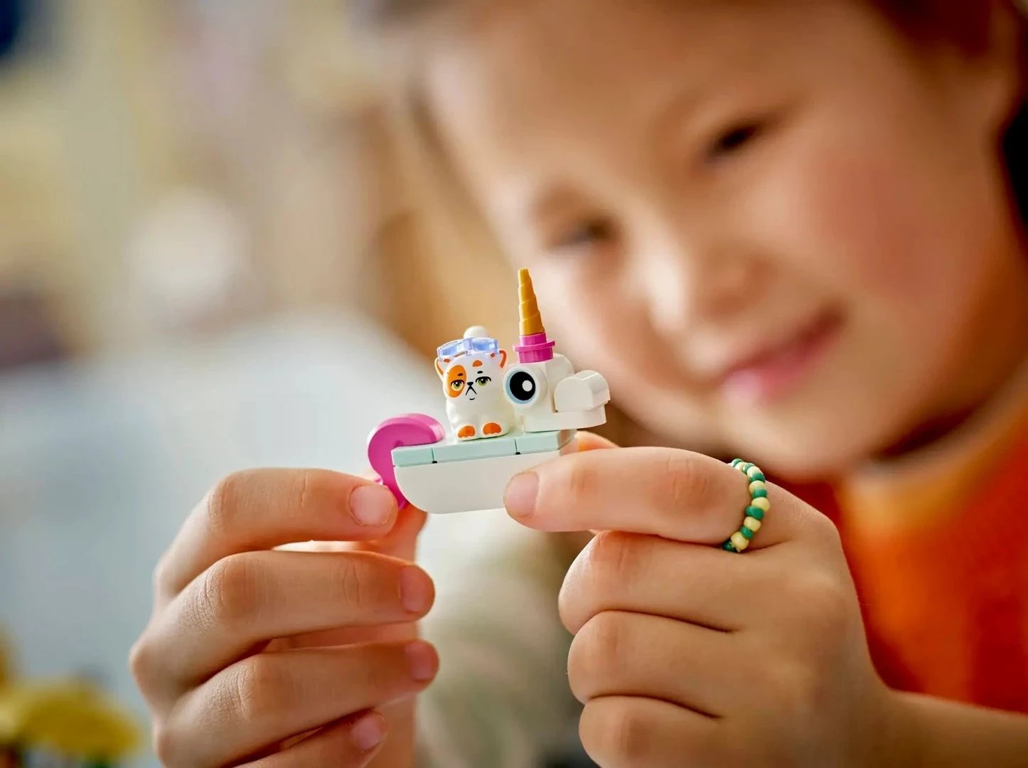 Set lodrash LEGO Friends 42658 Unicorn & Flamingo Pool Party, 99 pjesë Set lodrash LEGO Friends 42658 Unicorn & Flamingo Pool Party, 99 pjesë