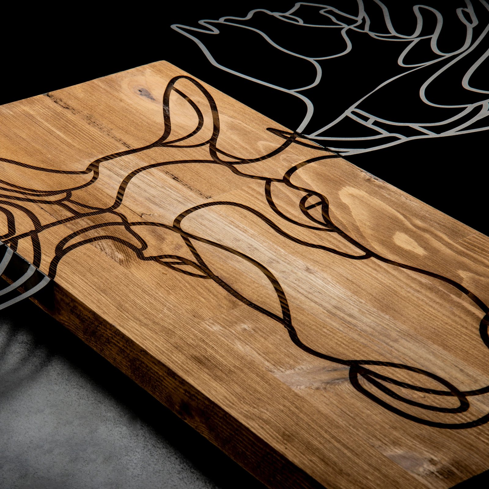 Aksesor dekorativ muri prej druri dhe metali, Wallity, Jeyan, ngjyrë e zezë dhe arre, 93x66cm